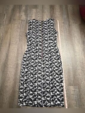 Calvin Klein Black and White Patterned Midi Sheath Dress